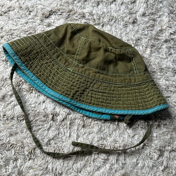 Size small medium boys or girls 100% cotton art and J sun hat with dolphins - Picture 4 of 7